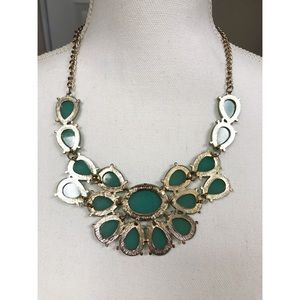 Francesca's Collections Jewelry - Francesca’s bib necklace Francesca's Collections Jewelry - Francesca’s bib necklace